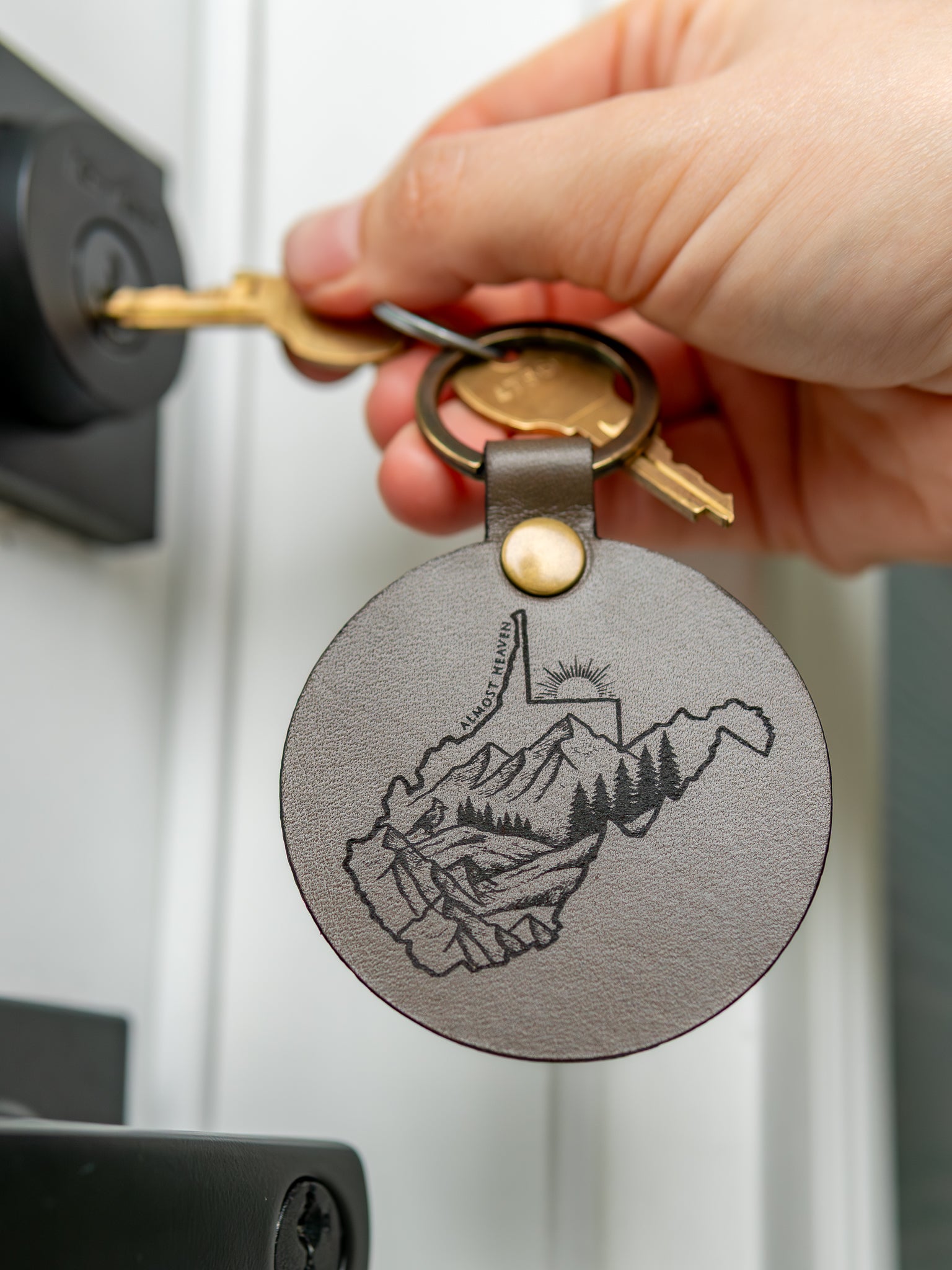 Gratitude Keychain for WV Kids Cancer Crusaders Honoring Doug Skaff Jr.
